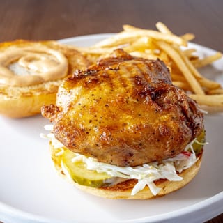 BREWERS HILL HOT CHICKEN